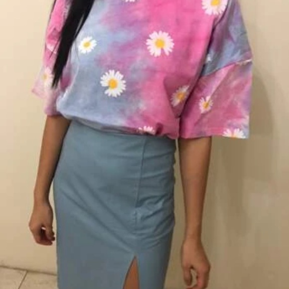 Top - Picture 4 of 4